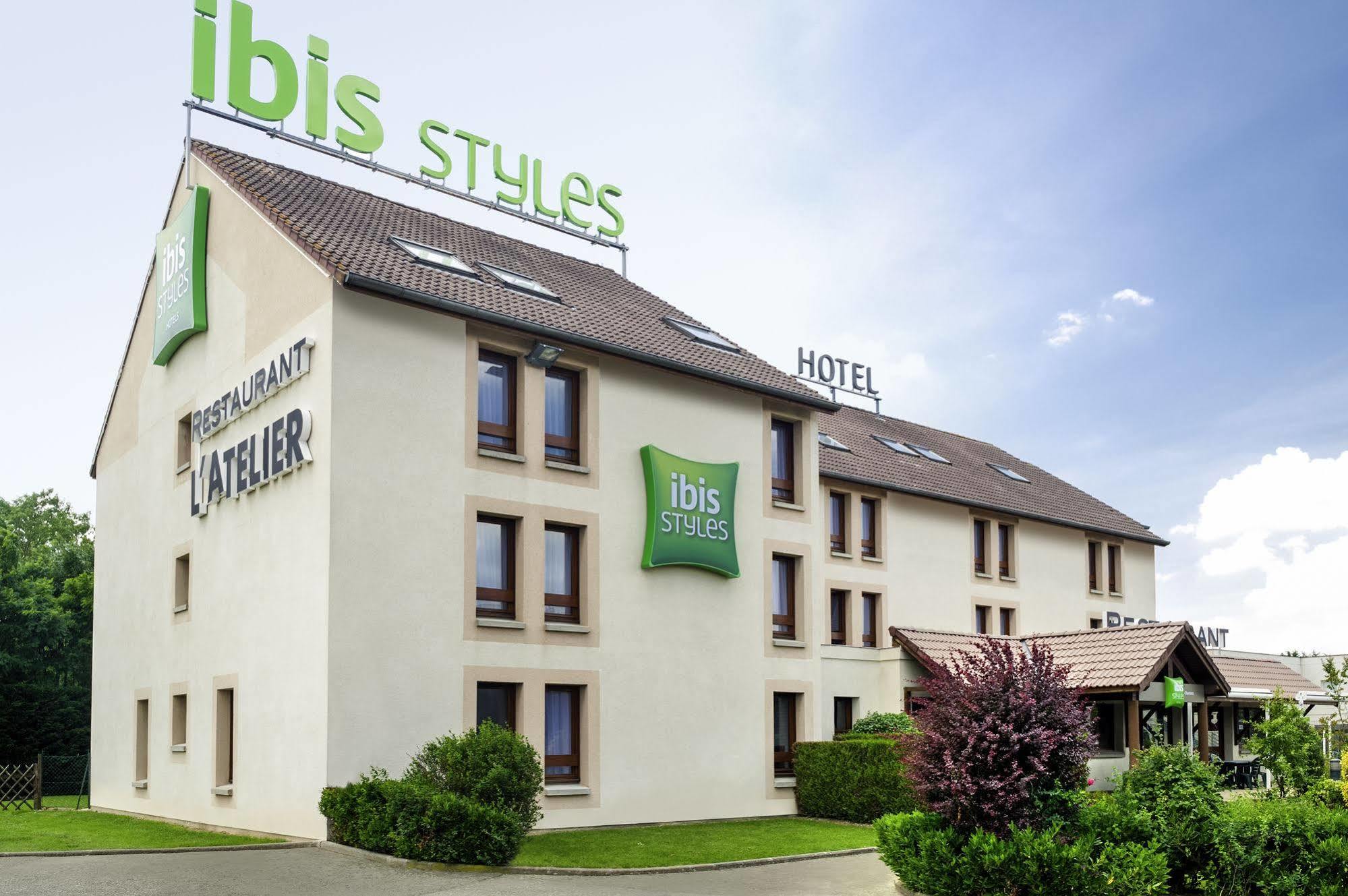Ibis Styles Chartres Metropole Hotel Le Coudray Bagian luar foto